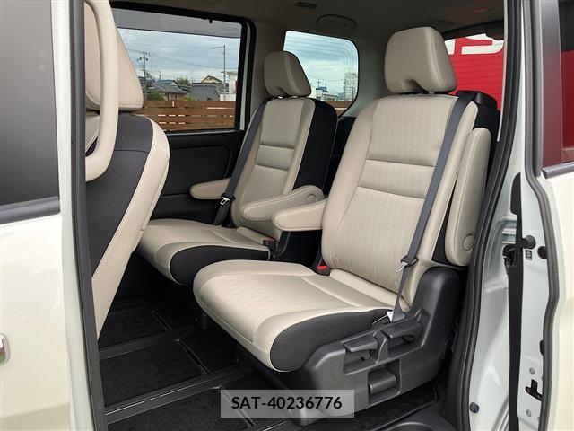 Nissan SERENA 2021-12 8797398-28