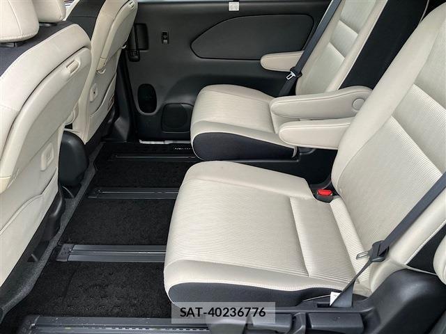 Nissan SERENA 2021-12 8797398-29