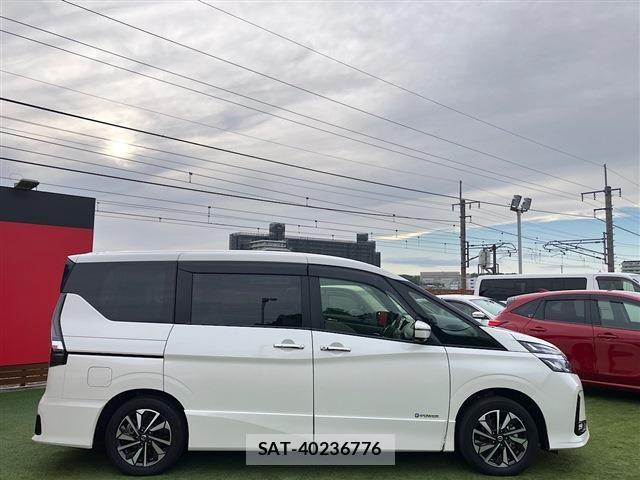 Nissan SERENA 2021-12 8797398-6
