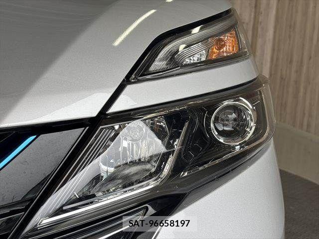 Nissan SERENA 2018-07 8797418-22