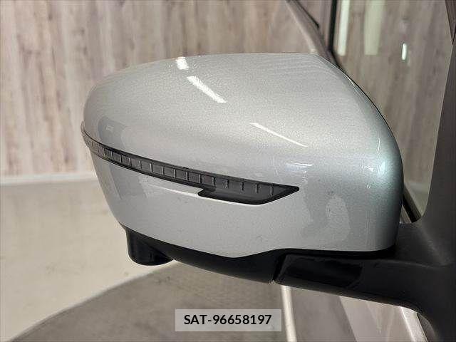 Nissan SERENA 2018-07 8797418-27