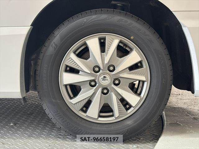 Nissan SERENA 2018-07 8797418-28