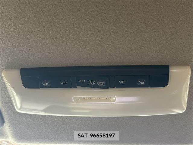 Nissan SERENA 2018-07 8797418-6