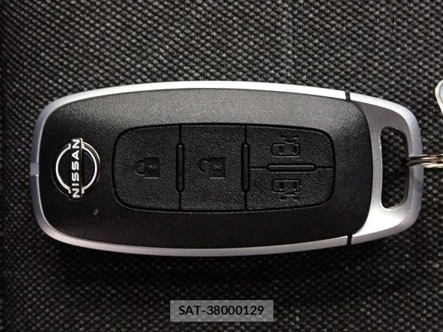 Nissan SERENA 2023-07 8797404-22