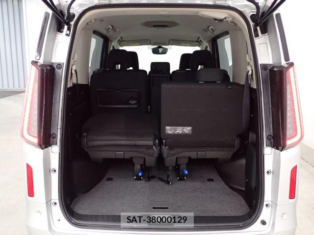 Nissan SERENA 2023-07 8797404-28
