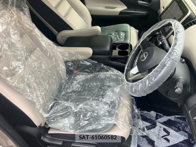 Nissan SERENA 2020-12 8797411-20