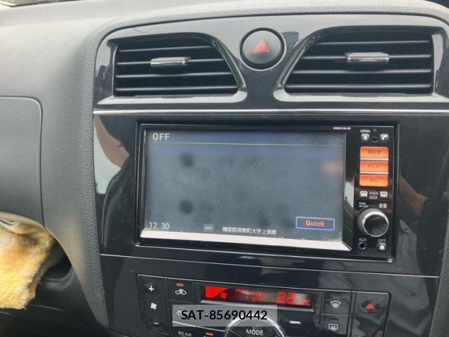 Nissan SERENA 2011-09 8831472-17