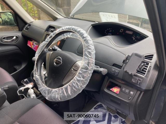 Nissan SERENA 2012-01 8831463-10