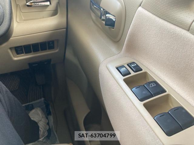 Nissan SERENA 2010-03 8831464-16