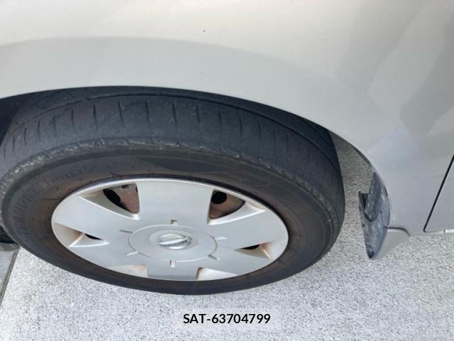 Nissan SERENA 2010-03 8831464-8