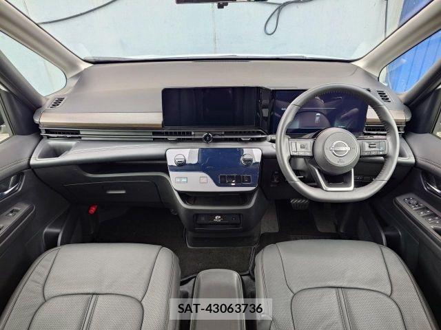 Nissan SERENA 2026-01 8831436-1