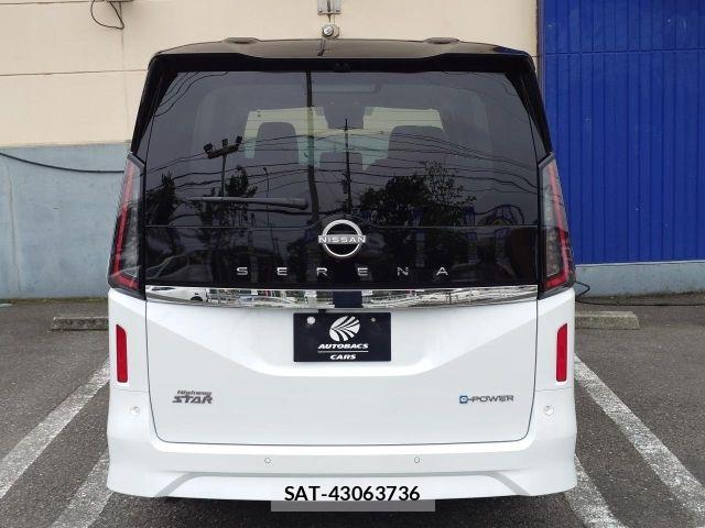 Nissan SERENA 2026-01 8831436-4