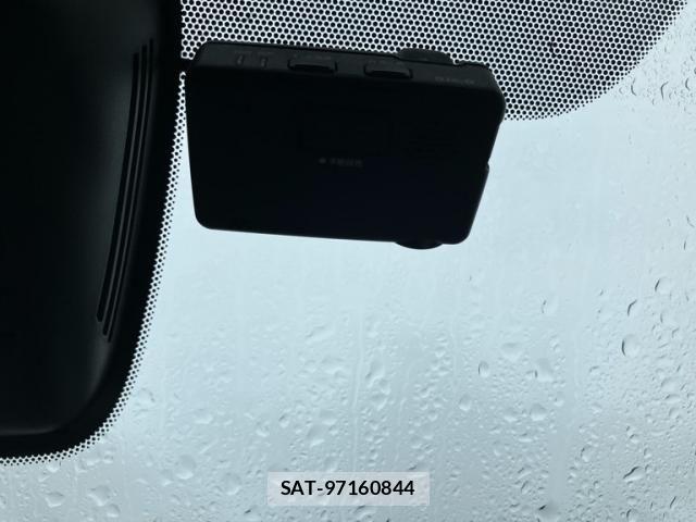 Nissan SERENA 2018-09 8831461-23