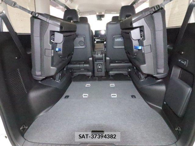 Nissan SERENA 2023-09 8831437-13