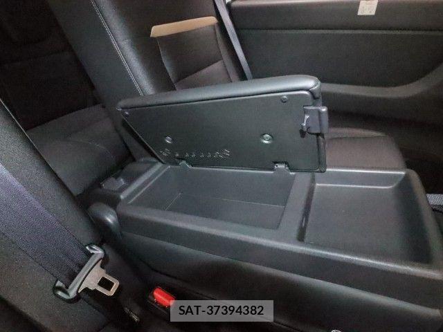Nissan SERENA 2023-09 8831437-5