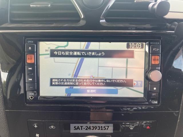 Nissan SERENA 2012-02 8831477-14