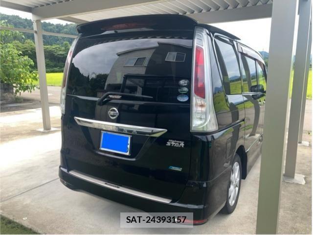 Nissan SERENA 2012-02 8831477-2