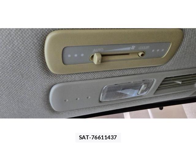 Nissan SERENA 2007-11 8831465-21