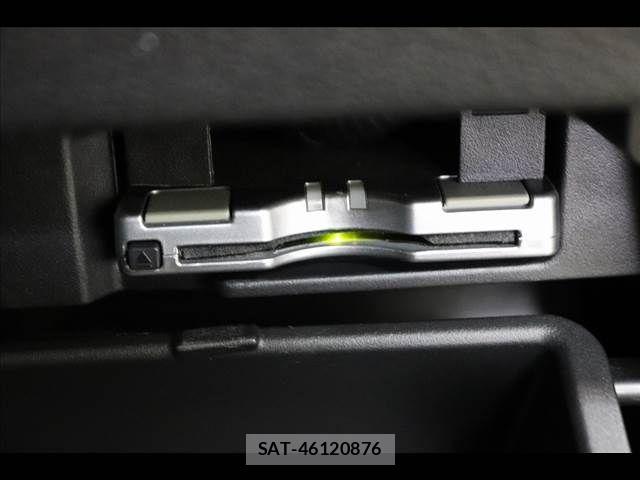 Nissan SERENA 2018-10 8831454-5