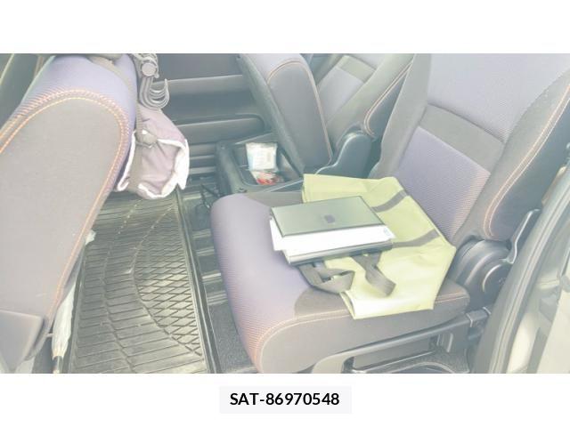 Nissan SERENA 2010-03 8831473-12