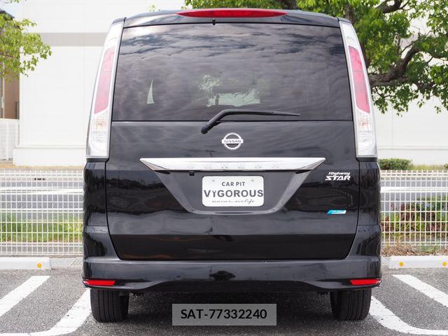 Nissan SERENA 2010-12 8831466-11