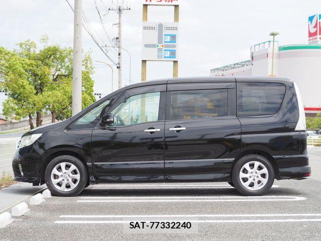 Nissan SERENA 2010-12 8831466-8