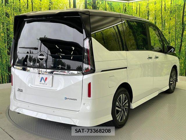 Nissan SERENA 2023-08 8831440-18