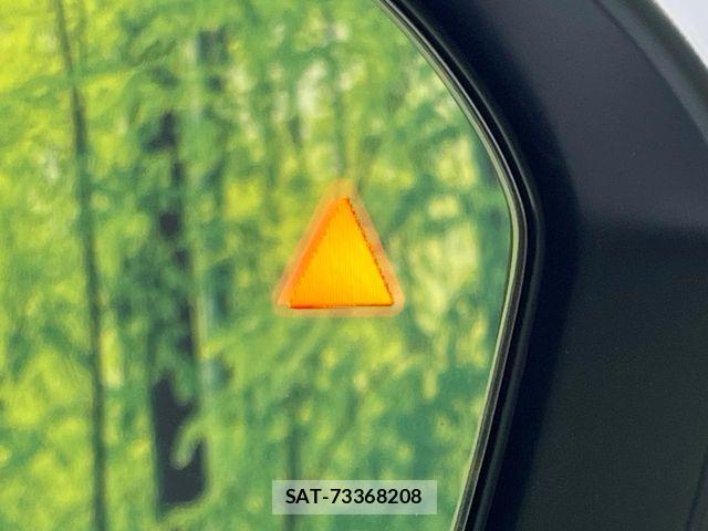 Nissan SERENA 2023-08 8831440-6