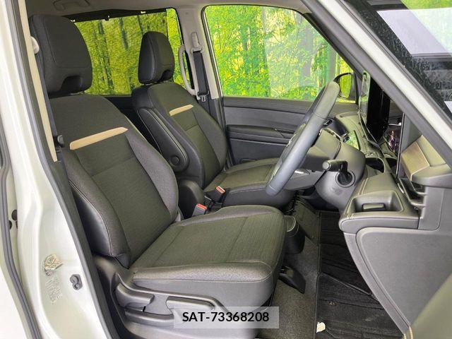 Nissan SERENA 2023-08 8831440-8
