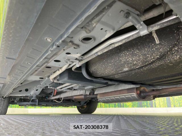 Nissan SERENA 2021-07 8831448-19