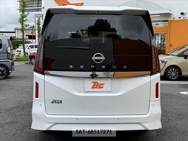 Nissan SERENA 2022-12 8831445-13