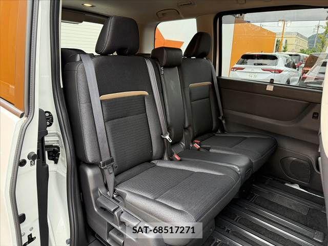 Nissan SERENA 2022-12 8831445-19