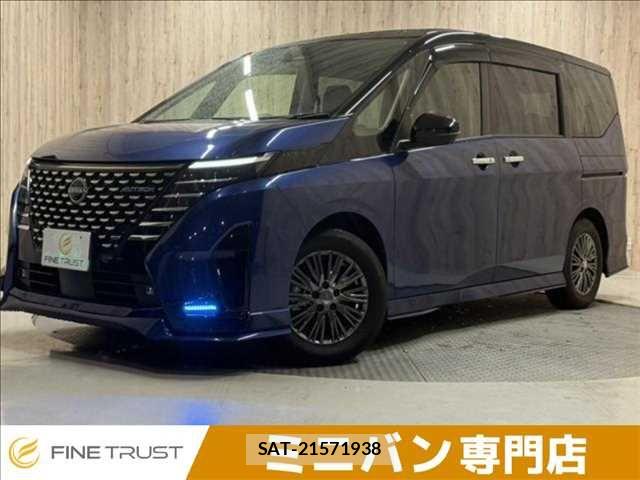 Nissan SERENA 2023-03 8831447-0