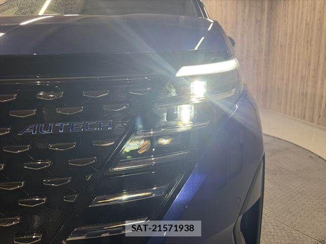 Nissan SERENA 2023-03 8831447-12