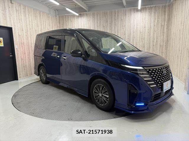 Nissan SERENA 2023-03 8831447-16
