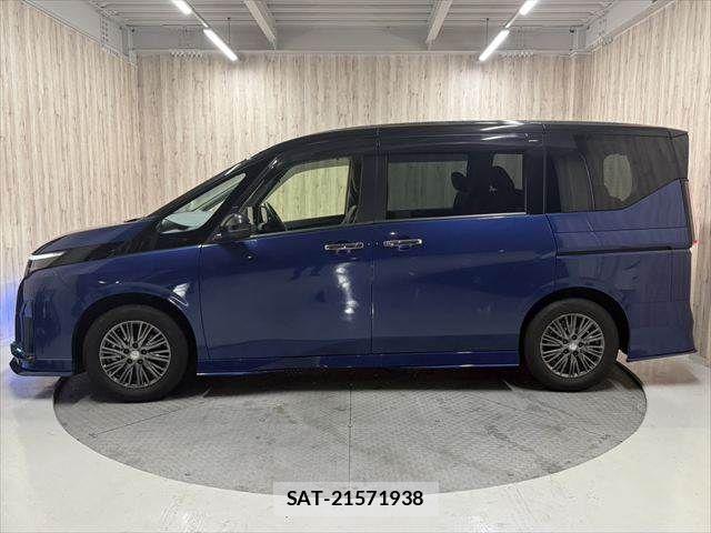 Nissan SERENA 2023-03 8831447-21