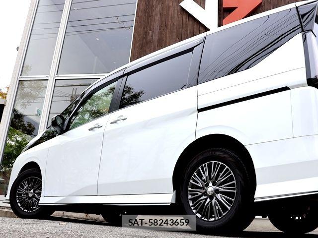 Nissan SERENA 2023-12 8831438-8