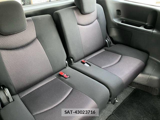 Nissan SERENA 2012-03 8831459-12