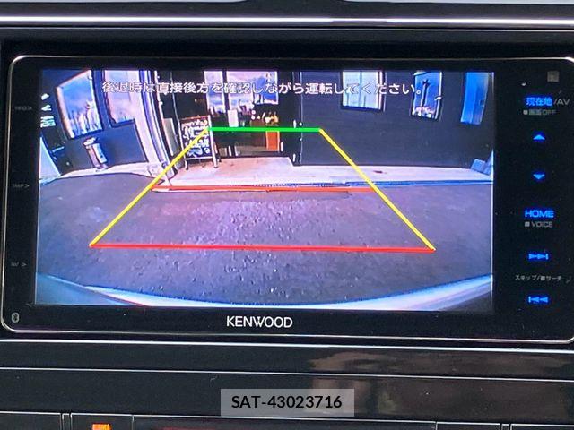 Nissan SERENA 2012-03 8831459-21