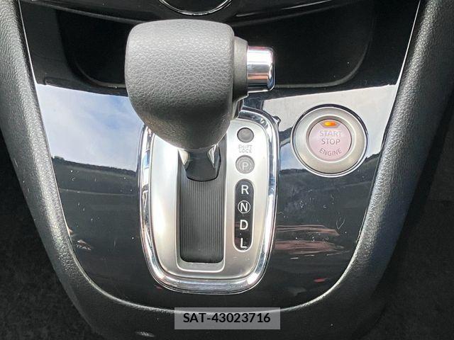 Nissan SERENA 2012-03 8831459-23