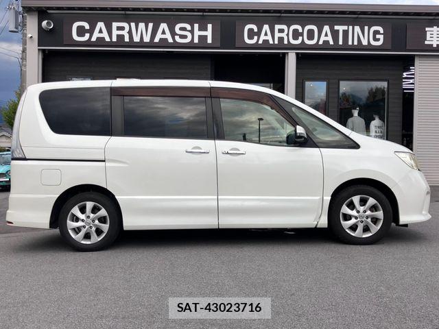 Nissan SERENA 2012-03 8831459-3
