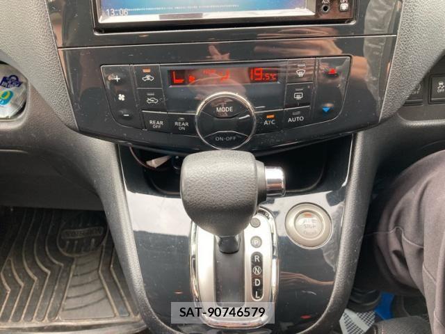 Nissan SERENA 2011-07 8831462-23