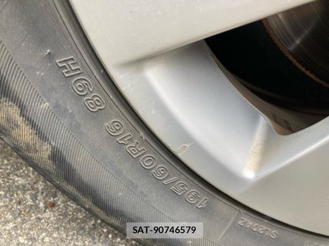 Nissan SERENA 2011-07 8831462-5