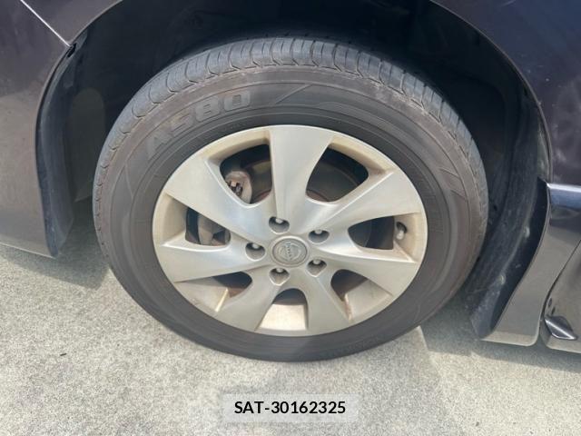 Nissan SERENA 2011-09 8831476-6