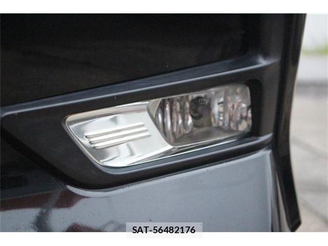 Nissan SERENA 2018-05 8831458-16