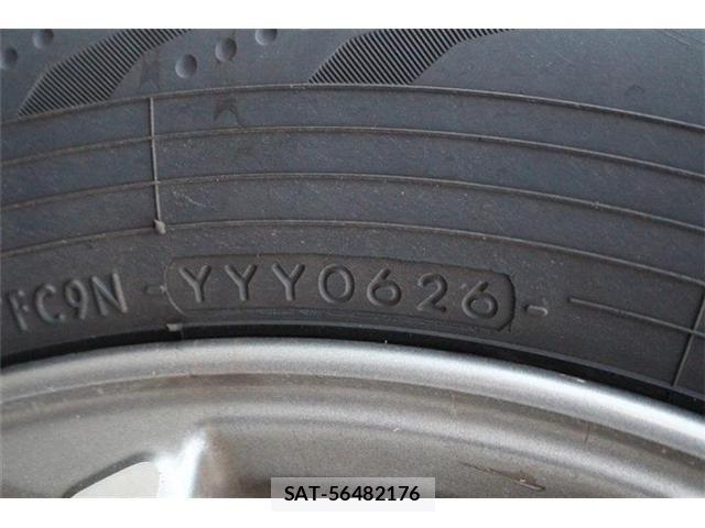 Nissan SERENA 2018-05 8831458-28
