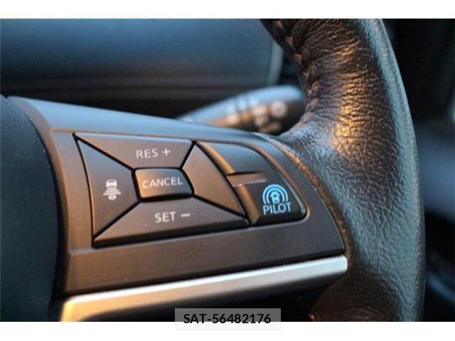 Nissan SERENA 2018-05 8831458-5