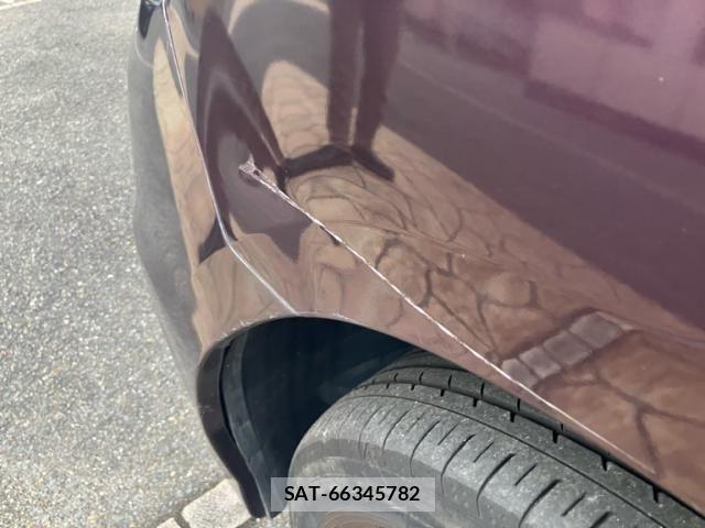 Nissan SERENA 2009-07 8831468-18