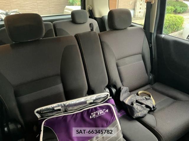 Nissan SERENA 2009-07 8831468-5