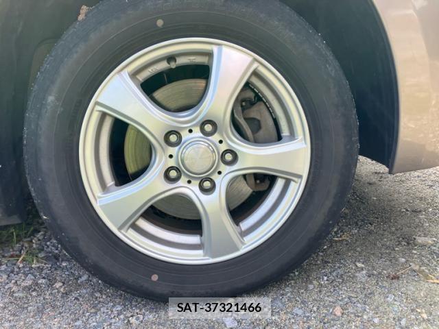 Nissan SERENA 2006-02 8831475-6